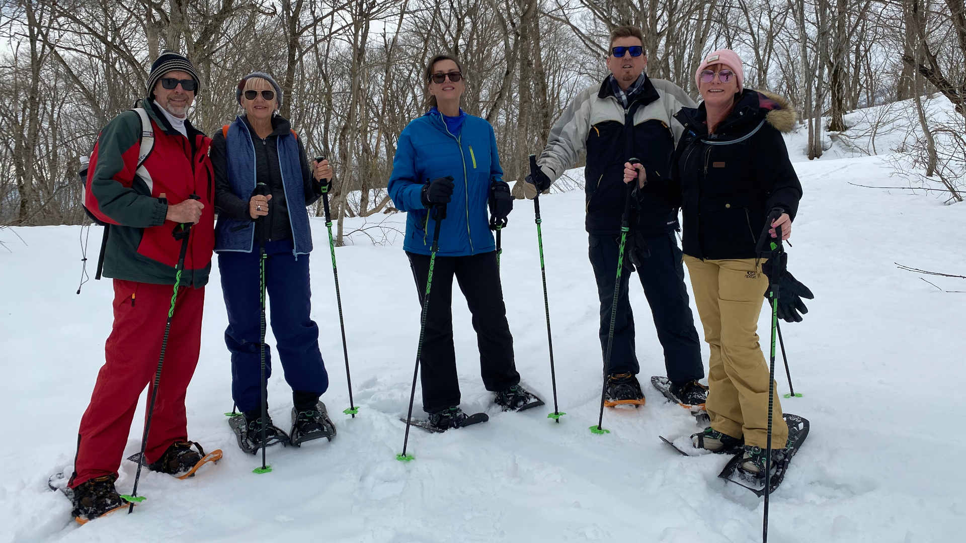 Happy Japan ski group near Myoko